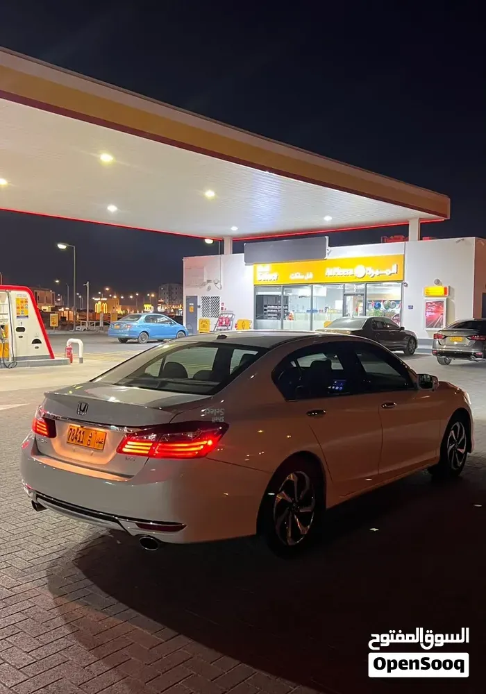 Honda Accord 2017 photo 3