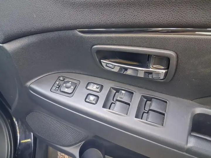 Mitsubishi Asx 2014 photo 3