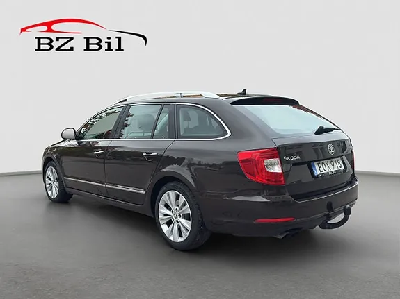 Skoda Superb 2015 photo 3