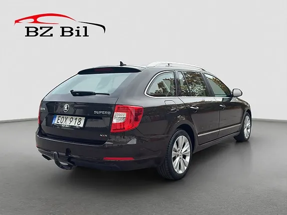 Skoda Superb 2015 photo 5