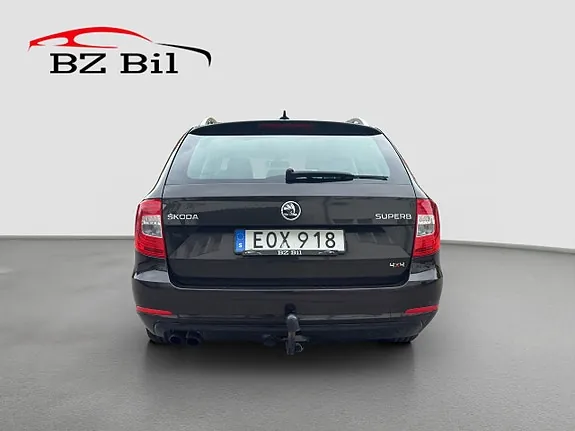 Skoda Superb 2015 photo 4