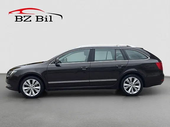 Skoda Superb 2015 photo 2