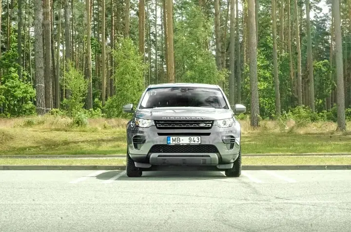 Land Rover Discovery Sport 2016 photo 3
