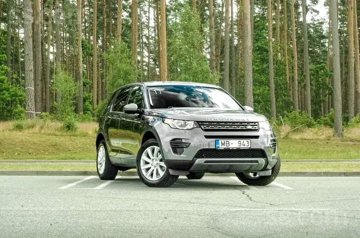 Land Rover Discovery Sport 2016 photo 2
