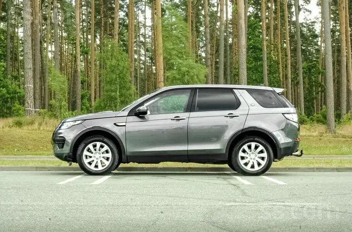 Land Rover Discovery Sport 2016 photo 4