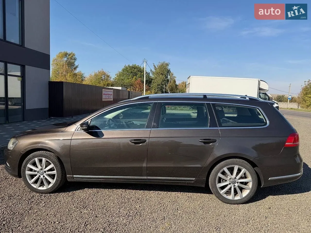 Volkswagen Passat 2012 photo 2