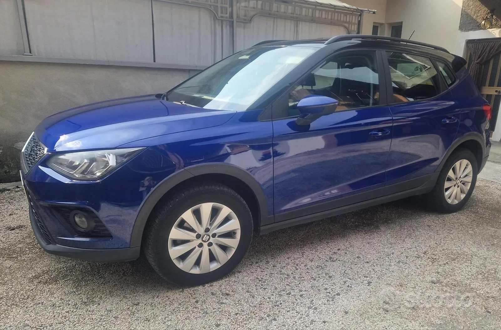 Seat Arona 2019 photo 3