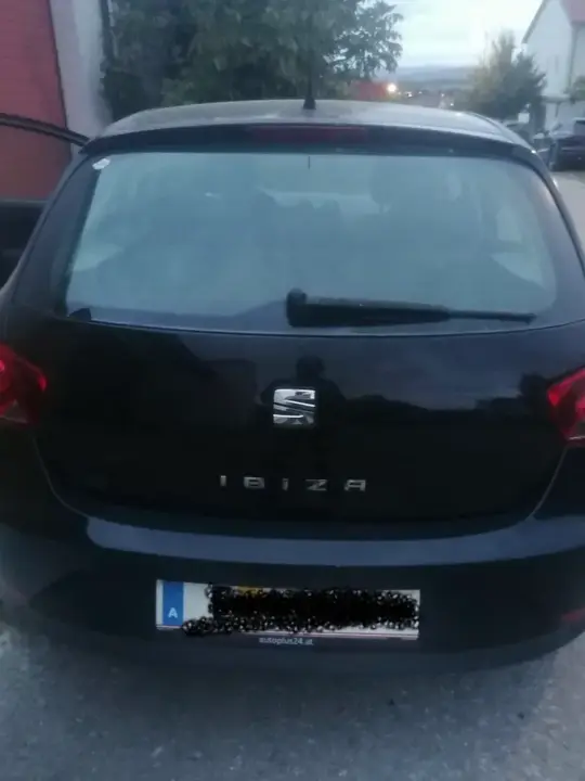 Seat Ibiza 2017 photo 2
