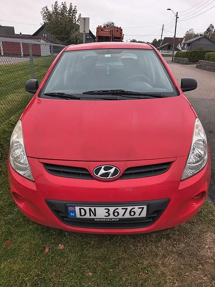 Hyundai I20 2010 photo 2