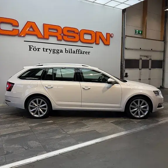 Skoda Octavia 2019 photo 3