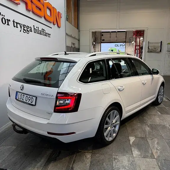 Skoda Octavia 2019 photo 4
