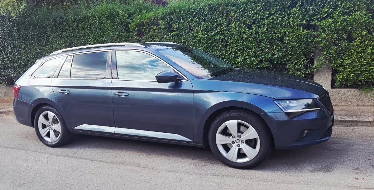 Skoda Superb 2019 photo 3