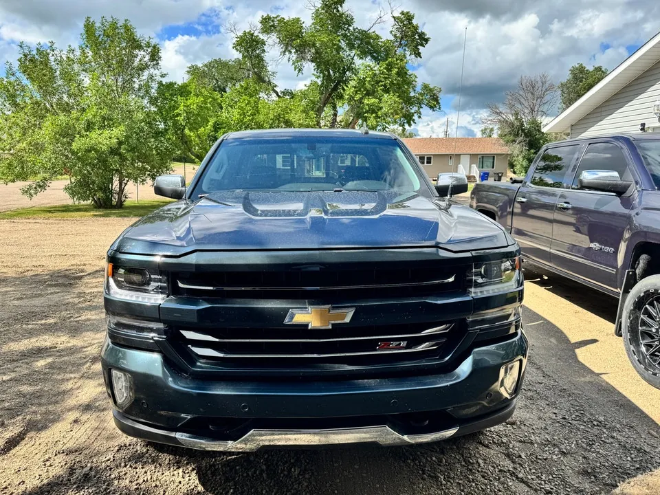 Chevrolet Silverado 1500 2017 photo 2