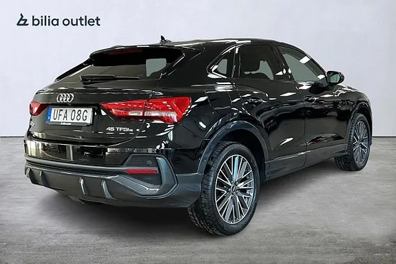 Audi Q3 2022 photo 4