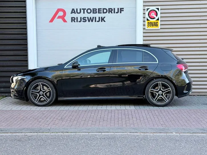 Mercedes-Benz A-Class 2018 photo 2