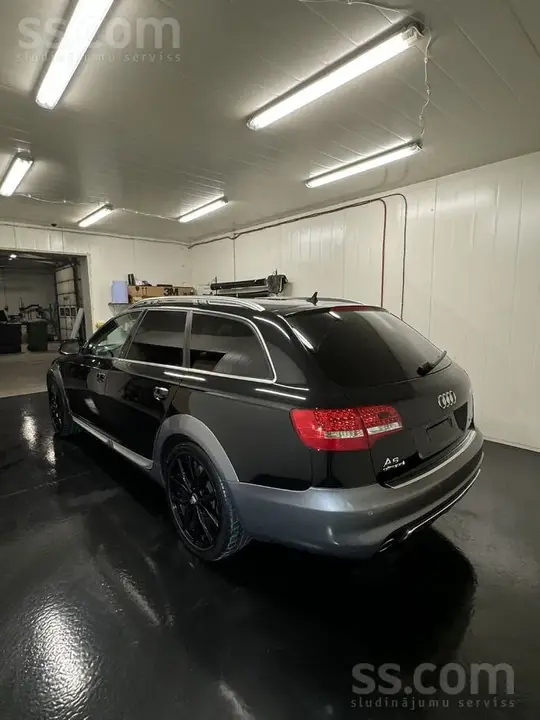 Audi A6 2010 photo 4