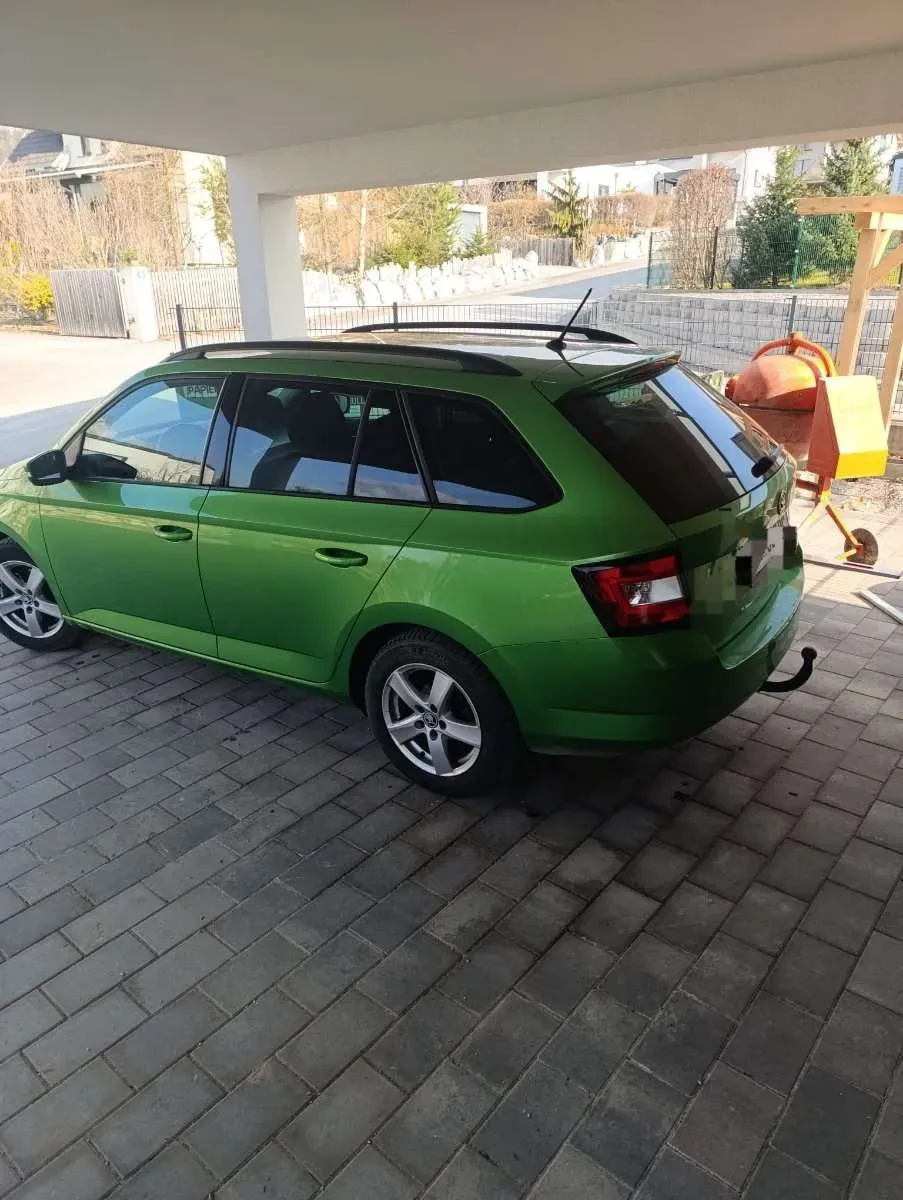 Skoda Fabia 2017 photo 2