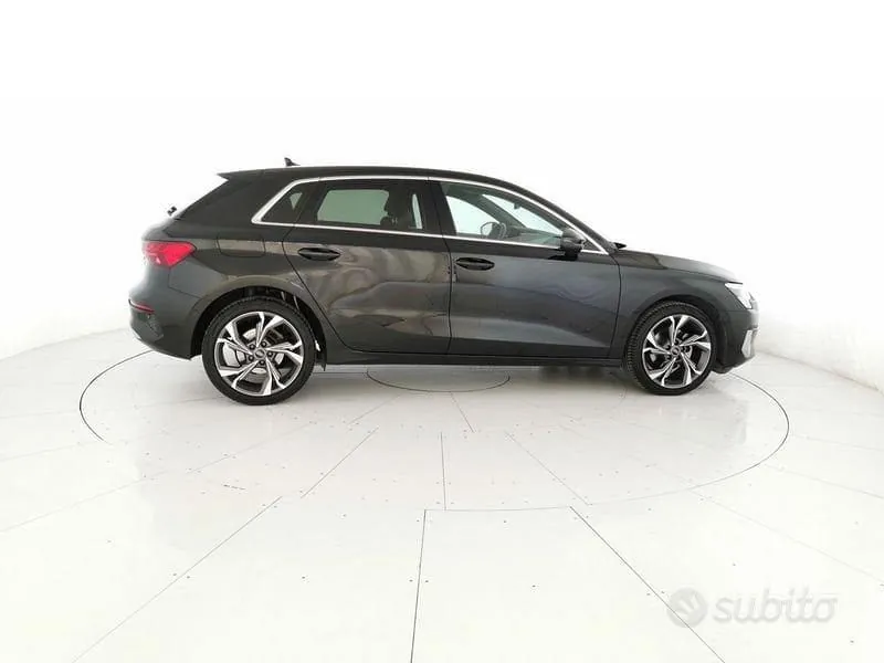 Audi A3 2023 photo 4