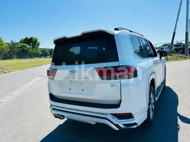 Toyota Land Cruiser Prado 2026 photo 4