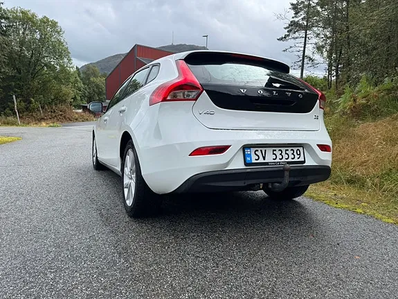 Volvo V40 2015 photo 3