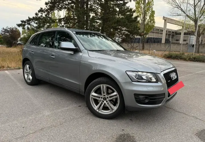 Audi Q5 2010 photo 3