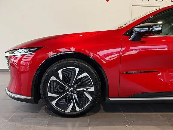 Mazda 6E 2026 photo 3