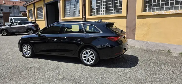 Seat Leon 2023 photo 5