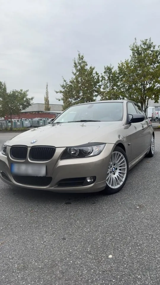 BMW E90