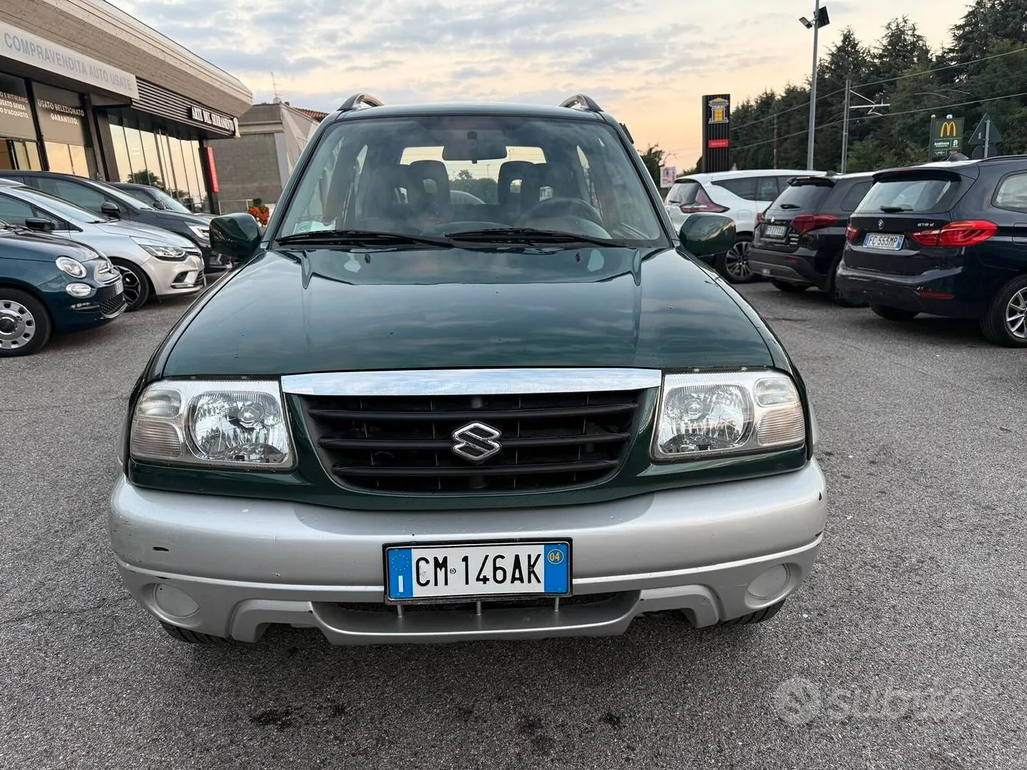 Suzuki Grand Vitara 2004 photo 2
