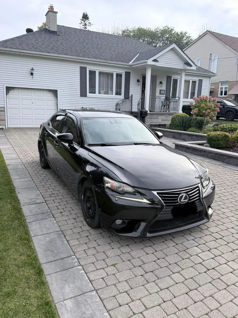 Lexus Is 2014 photo 2
