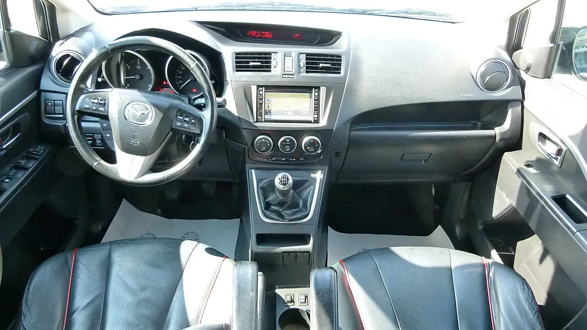 Mazda Mazda5 2013 photo 2