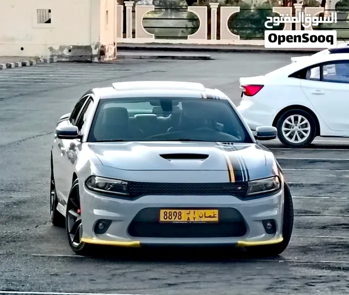 Dodge Charger 2022 photo 2