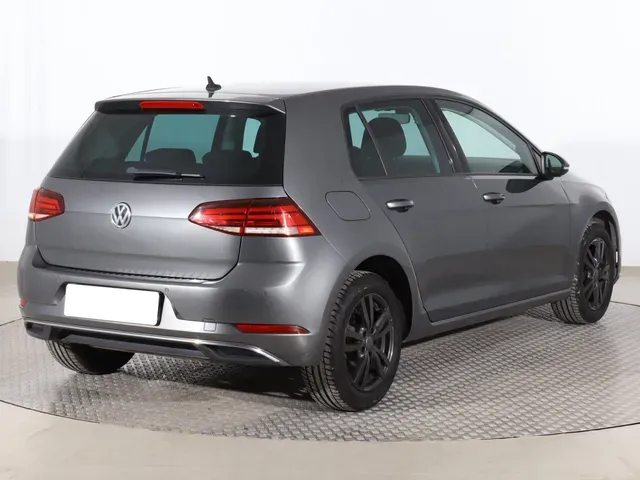 Volkswagen Golf 2017 photo 4