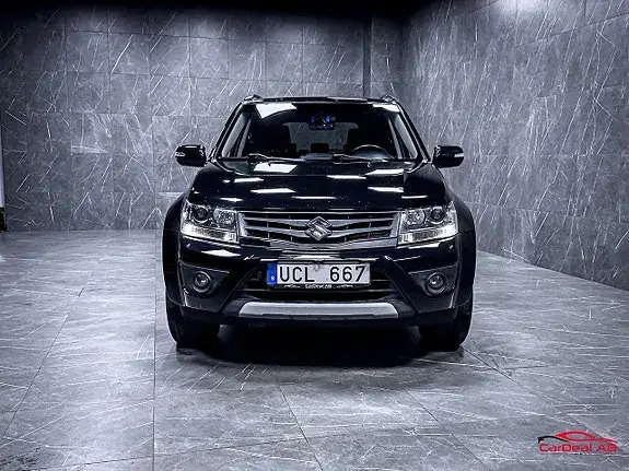 Suzuki Grand Vitara 2013 photo 2