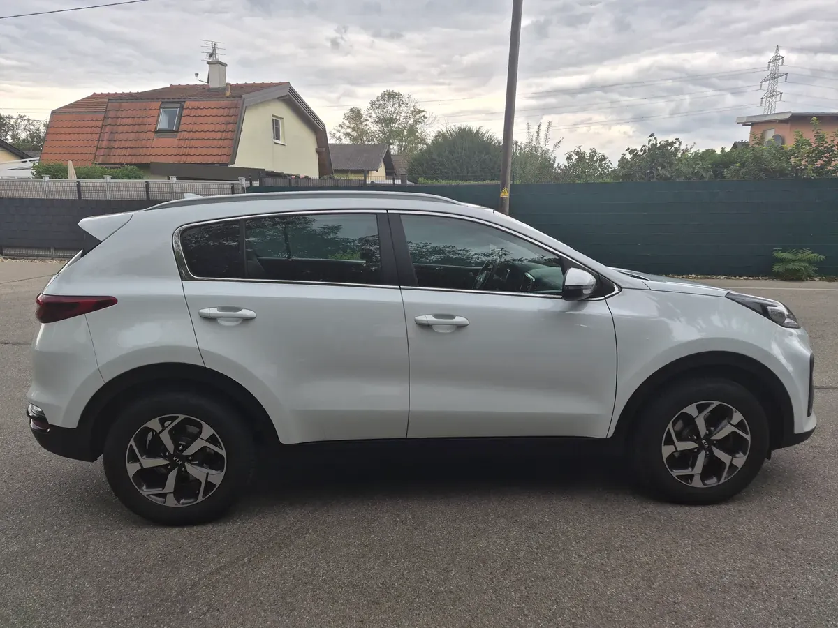 Kia Sportage 2022 photo 3