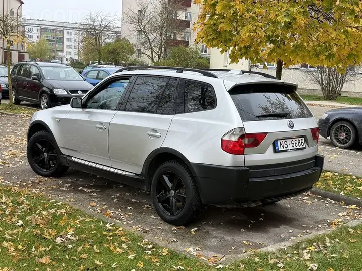 BMW X3 2004 photo 3