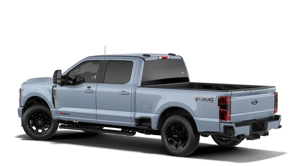 Ford F-350 Super Duty 2027 photo 2