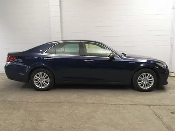 Toyota Crown 2015 photo 4
