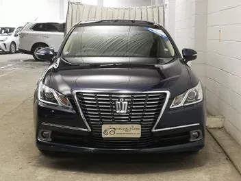 Toyota Crown 2015 photo 5