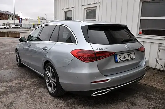 Mercedes-Benz C 220 D 2025 photo 4