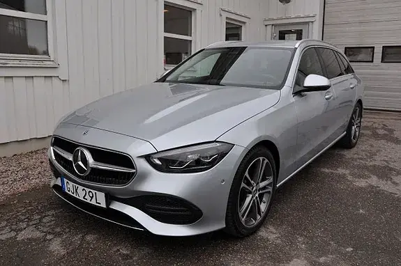 Mercedes-Benz C 220 D 2025 photo 2