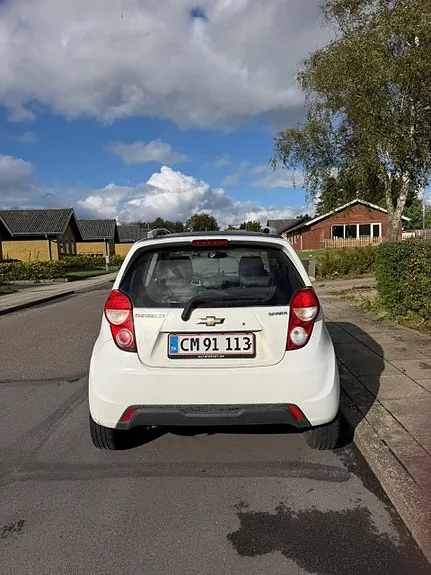Chevrolet Spark 2013 photo 2