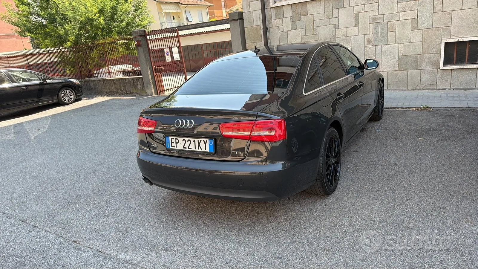 Audi A6 2012 photo 5