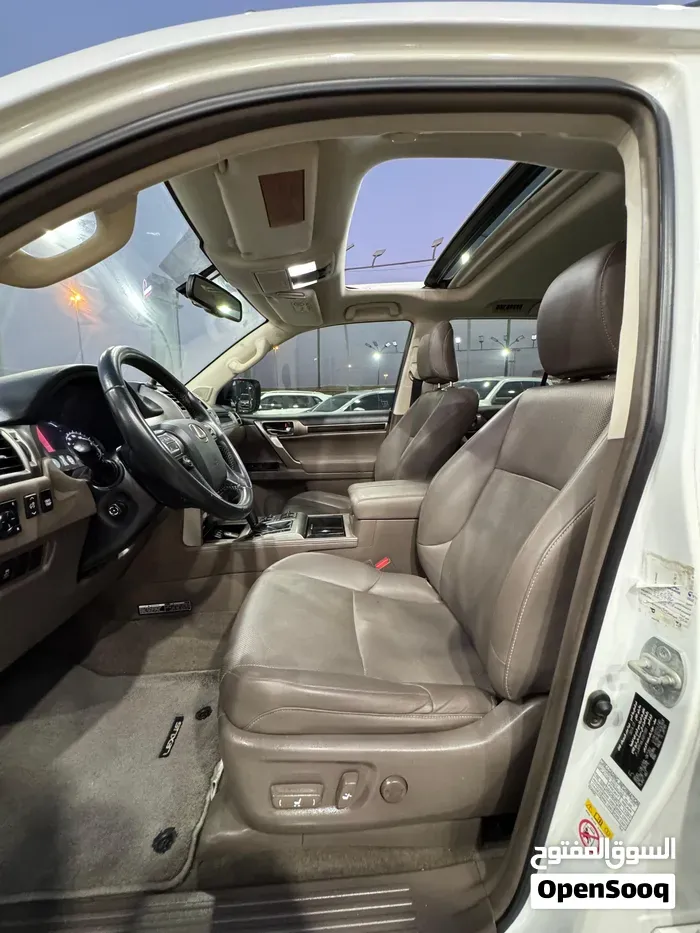 Lexus Gx 460 2018 photo 3