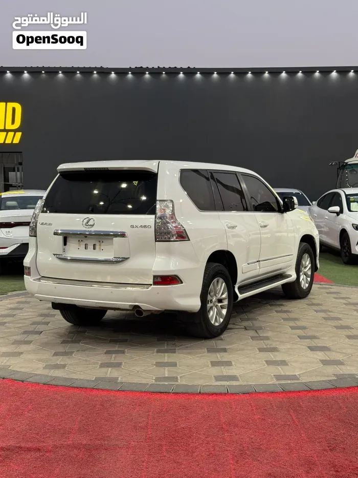 Lexus Gx 460 2018 photo 2