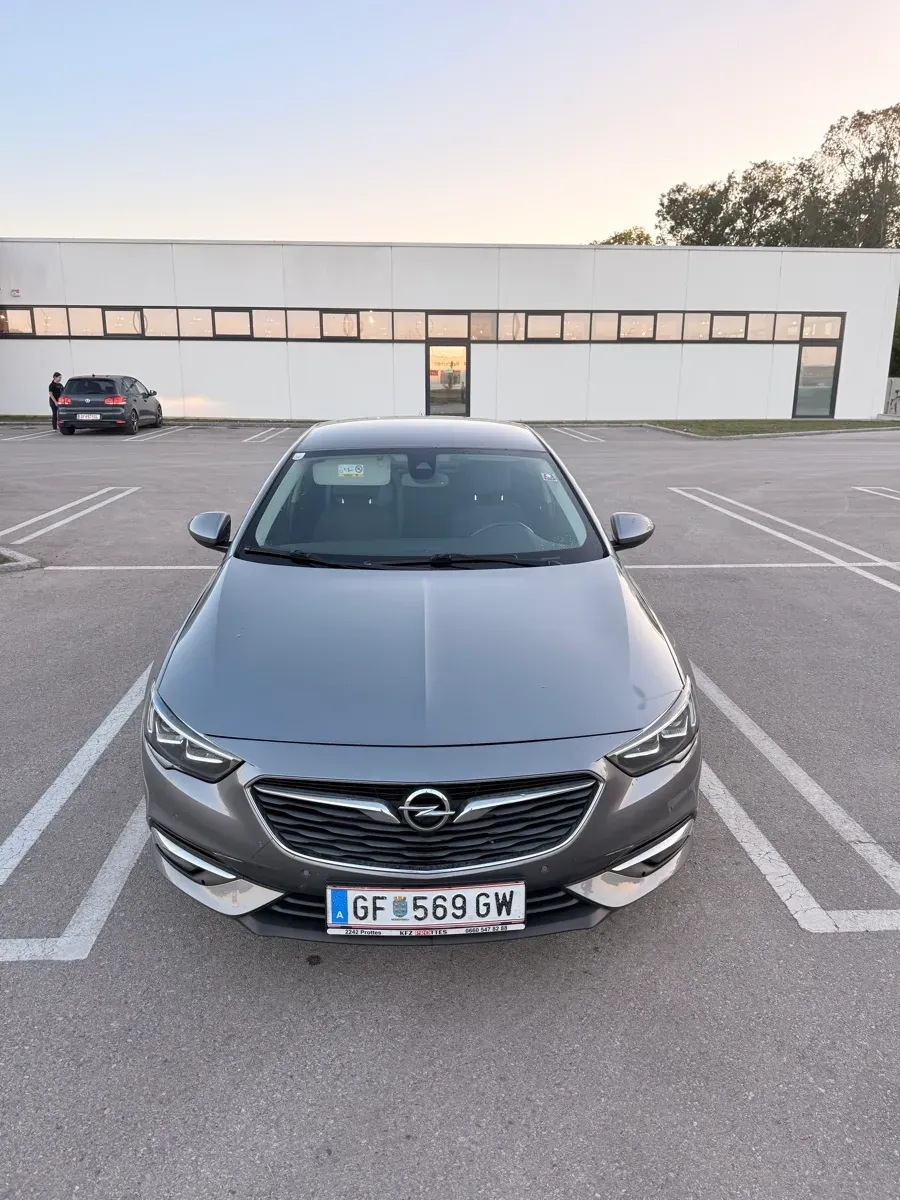 Opel Insignia 2018 photo 3