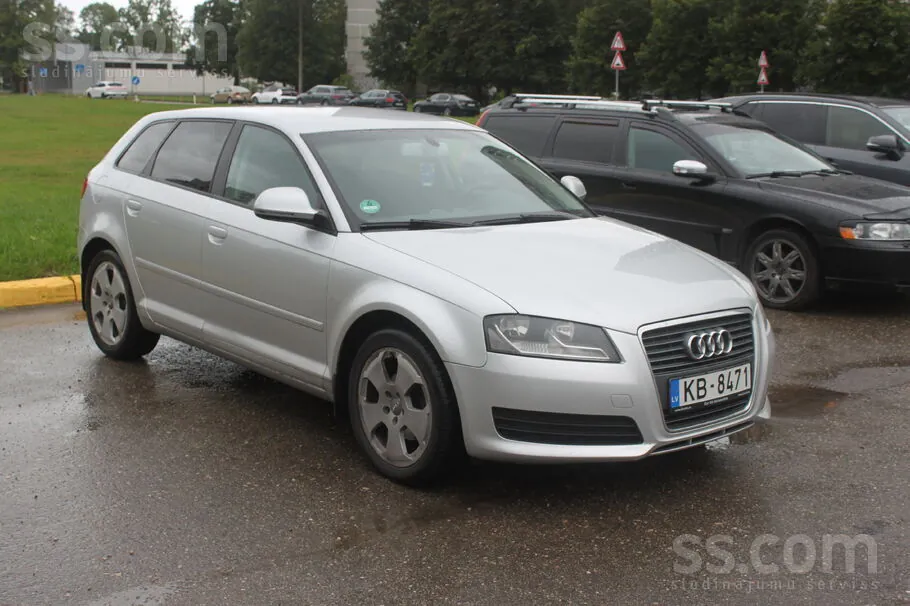Audi A3 Sportback 2010 photo 3
