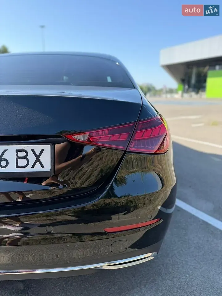 Mercedes-Benz C-Class 2024 photo 4