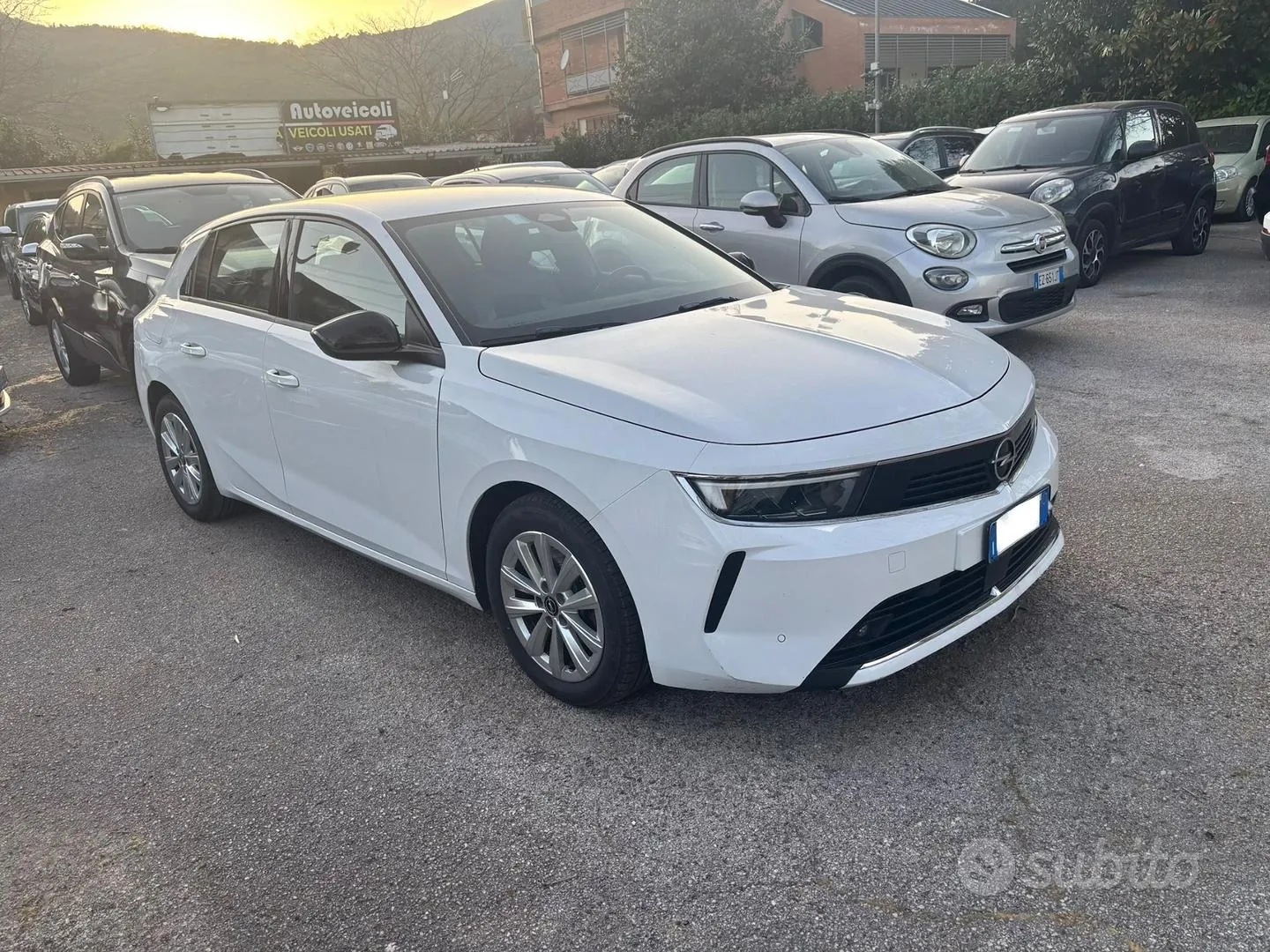 Opel Astra 2023 photo 2