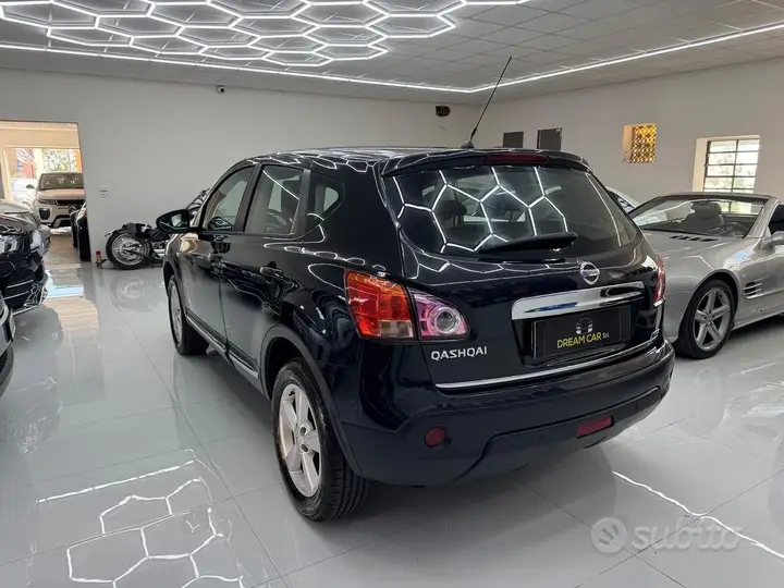 Nissan Qashqai 2009 photo 4